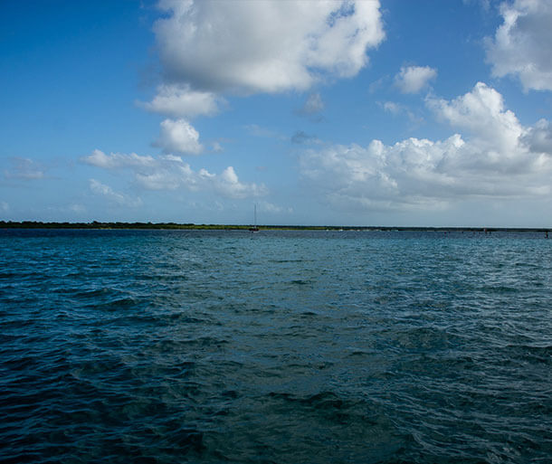 Bacalar – La laguna de los siete colores