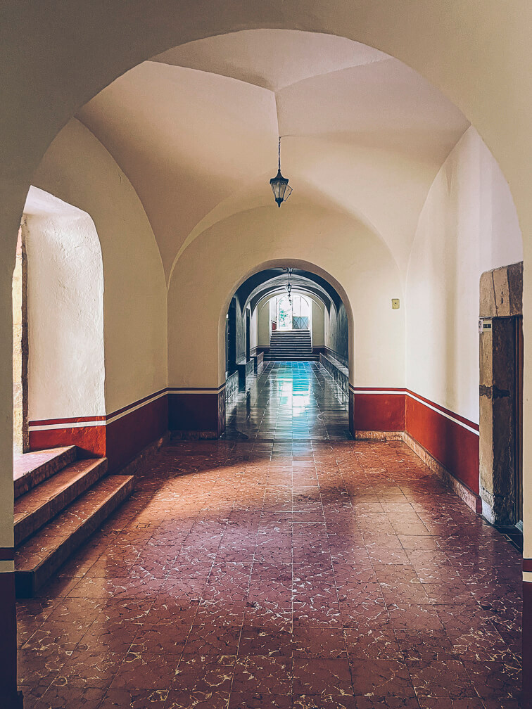 Convento de la Santa Cruz – Raíces de fe y leyenda en el corazón de Querétaro | Rhual