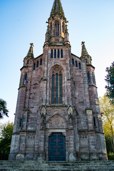 Comillas – Fantasía arquitectónica frente al Cantábrico | Rhual