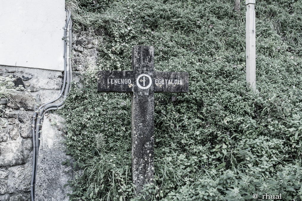 Ea – Encanto pesquero detenido en el tiempo | Rhual