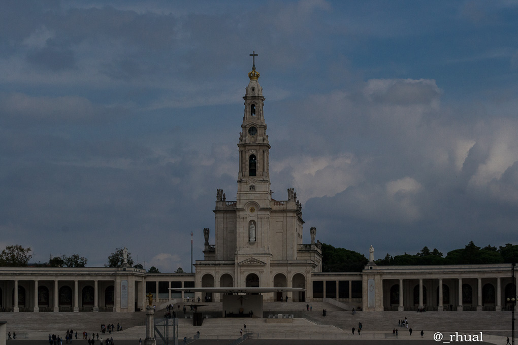 Fátima – Un Lugar de Luz y Silencio Interior | Rhual