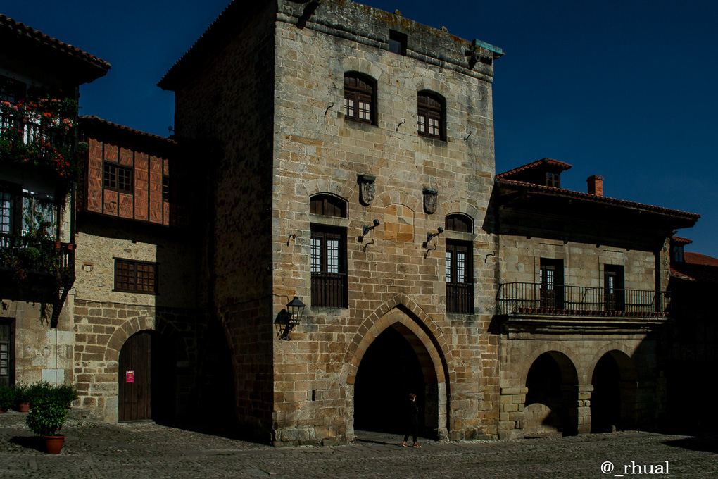 Santillana del Mar – La villa de las tres mentiras | Rhual