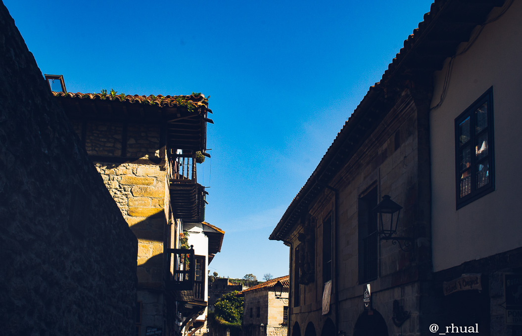 Santillana del Mar – La villa de las tres mentiras | Rhual