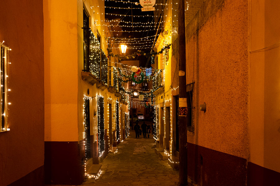 Zacatecas: Entre Minerales, Historia Viva y Arte que Resuena | Rhual